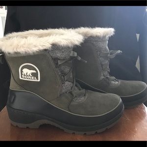 Sorel Tivoli III Nori Suede Boots
